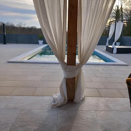 Hedonia Villa *
